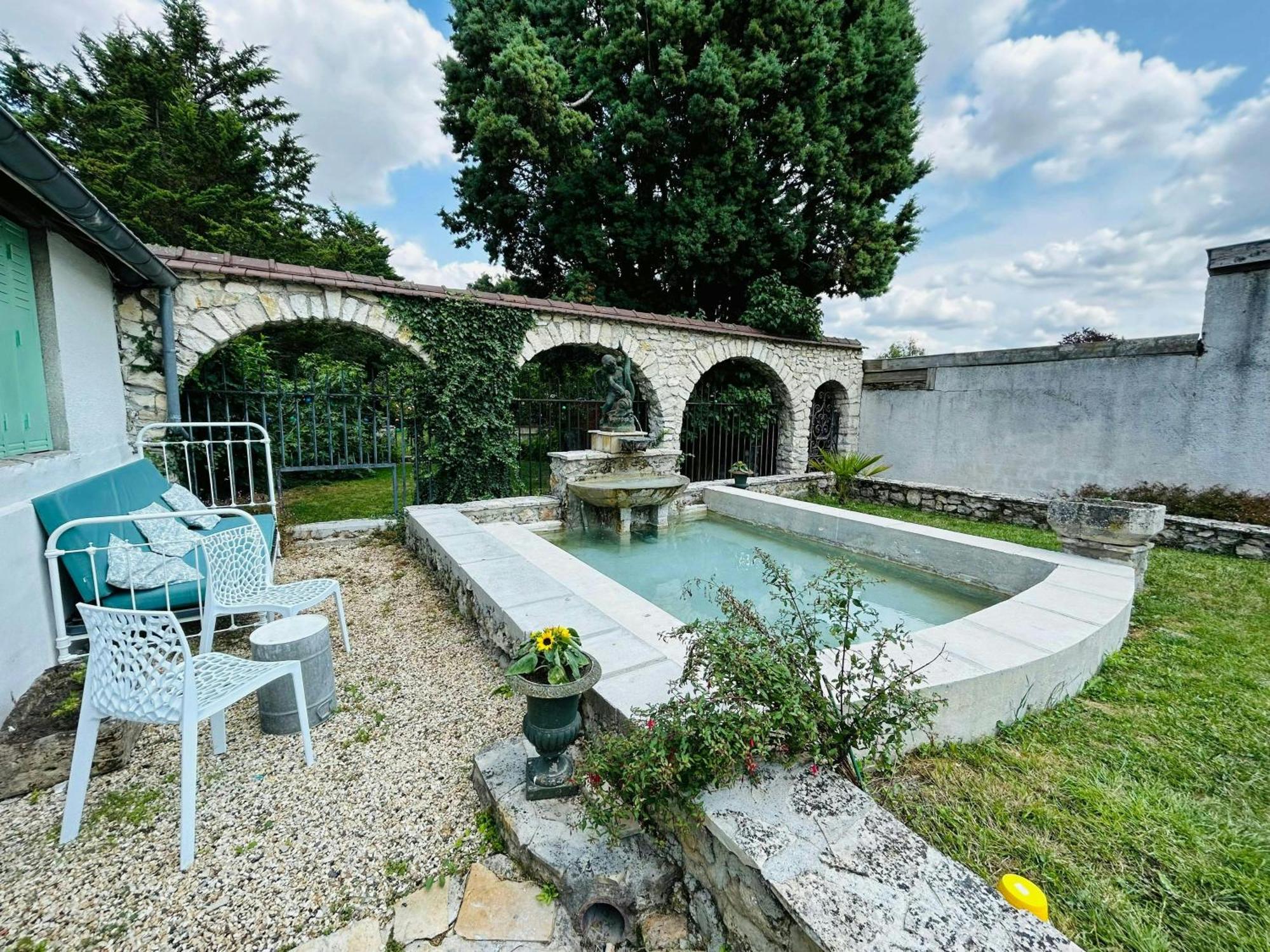 Magnifique Maison Dartiste La Maison Aerts رانس المظهر الخارجي الصورة